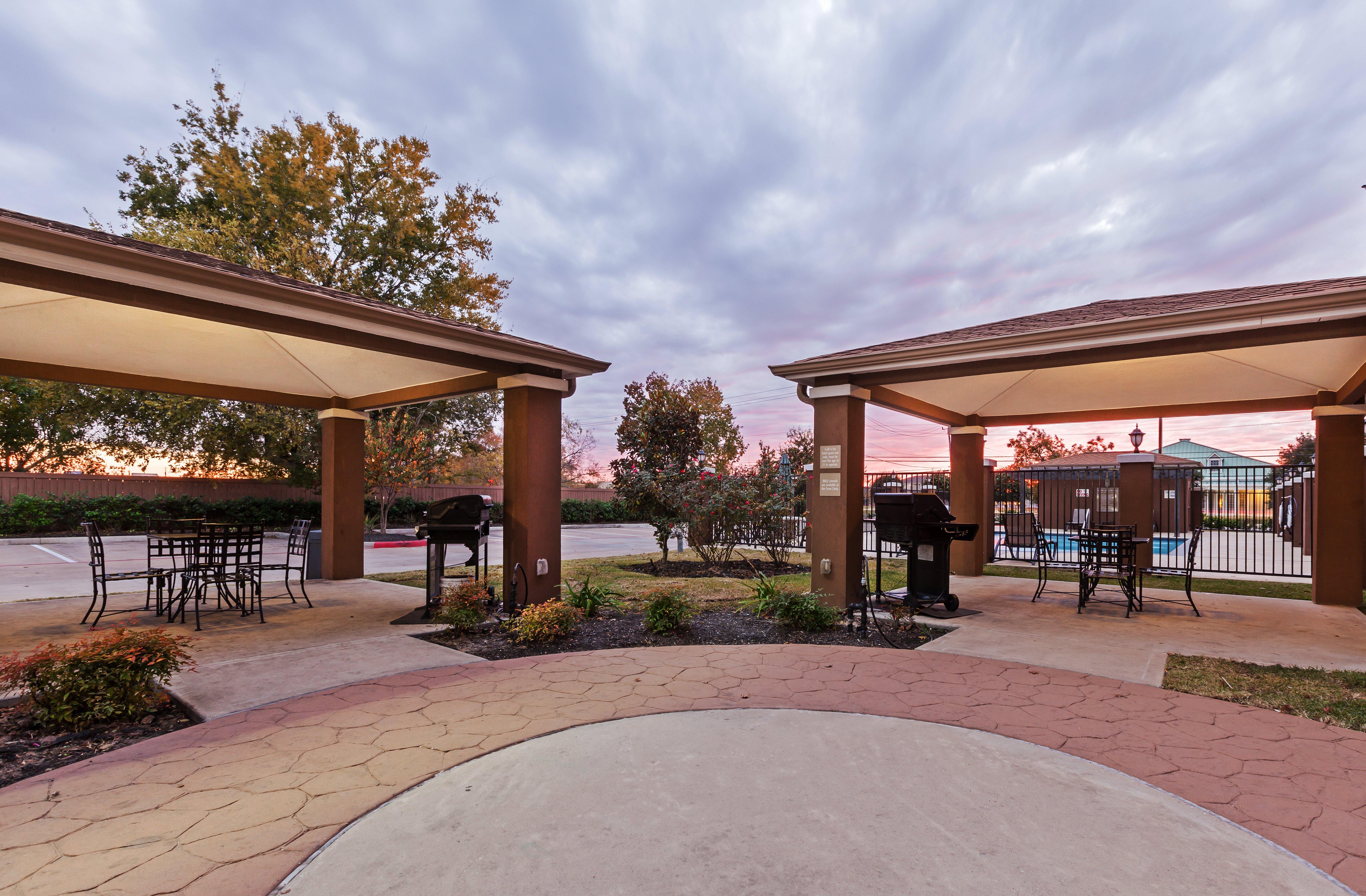 Candlewood By Ihg Hotel