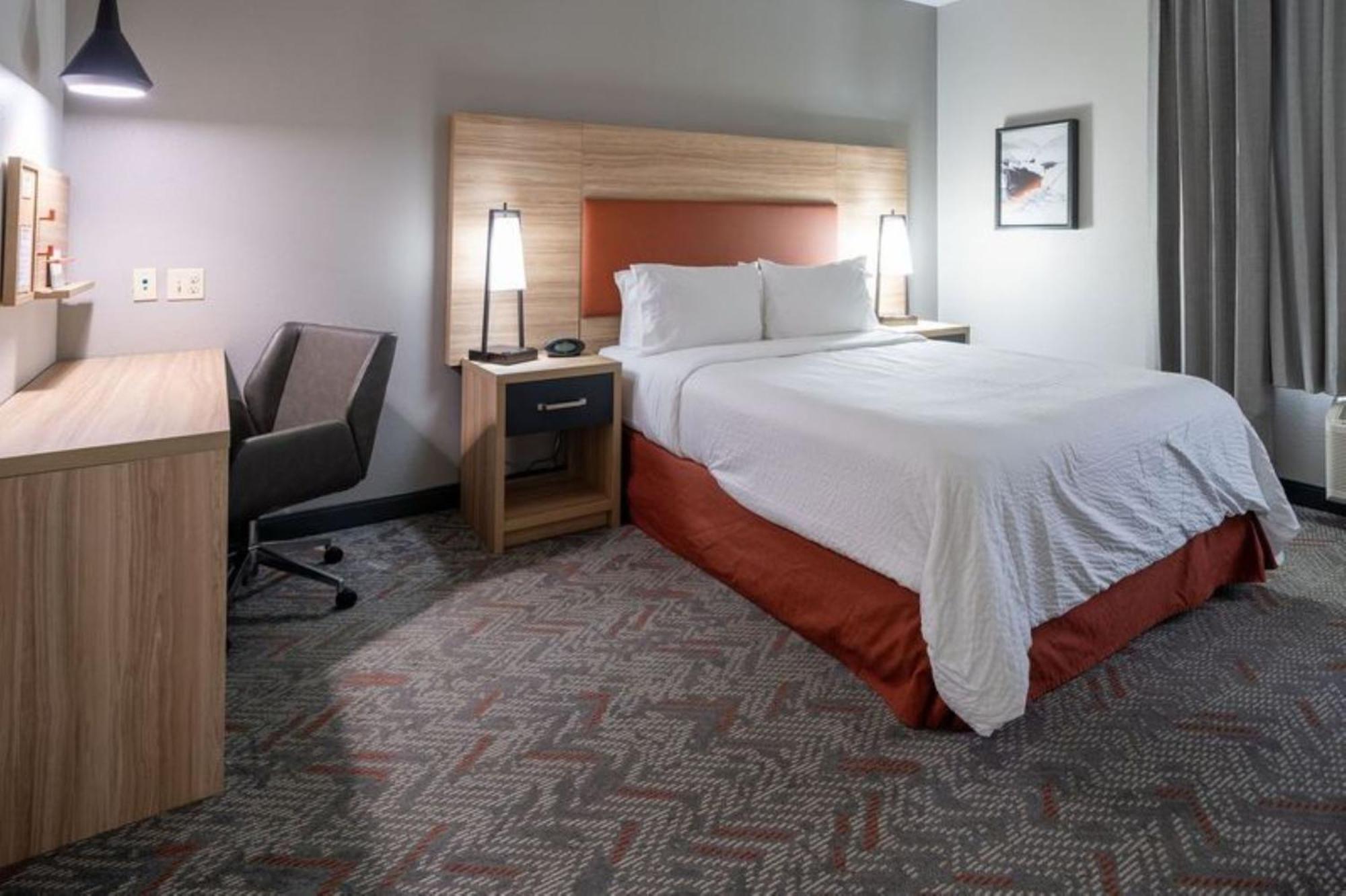 Candlewood By Ihg Baytown