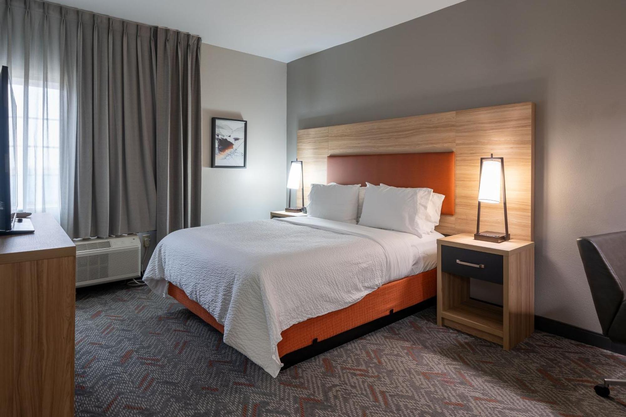 Candlewood By Ihg Hotel 2*